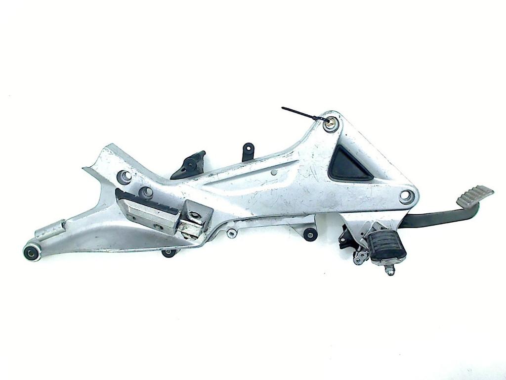 SCHETSPLAAT RECHTS VOOR Honda (50600-MCS-G01ZA), Dhr. S. di Majo, Gebruikt, Info@cama-motorparts.nl, P.J. Troelstraweg 8 8
3144 CX  MAASSLUIS, NL