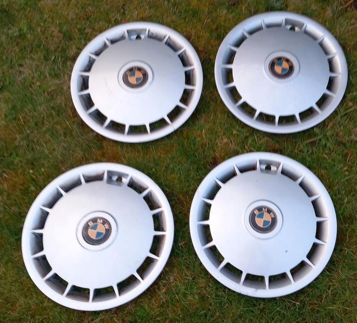 Wieldoppen BMW 14 inch, Auto diversen, Wieldoppen, Gebruikt, Ophalen of Verzenden