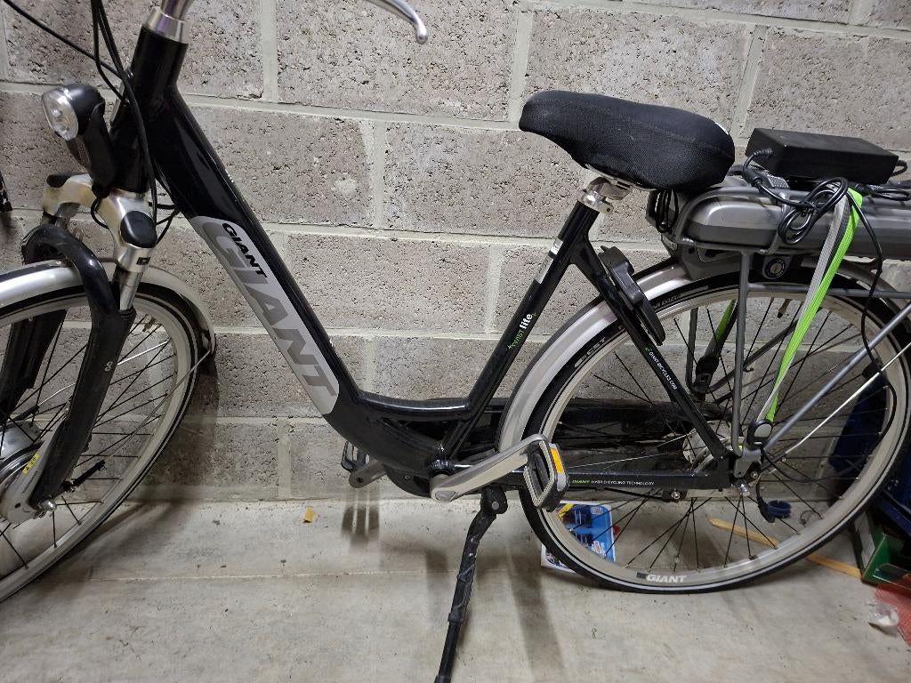 Electrische fiets merk Giant, Ophalen, Gebruikt, Minder dan 30 km per accu, Giant