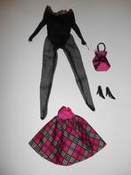 Barbie kledij (vintage), Kinderen en Baby's, Speelgoed | Poppen, Ophalen, Zo goed als nieuw, Barbie