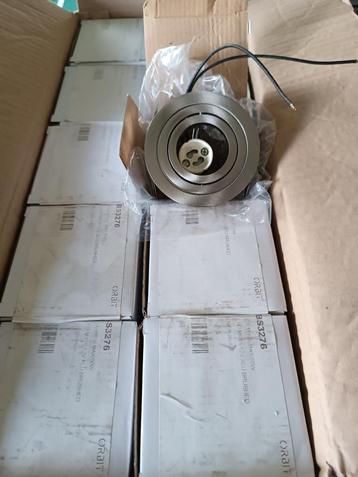 145 nieuwe inbouw LED plafond spots nog nieuw in verpakking beschikbaar voor biedingen