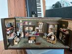 Maison miniature - boutique de tissus, Collections, Maisons de poupées & Accessoires, Utilisé, Enlèvement ou Envoi