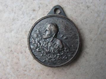 Medaille Gloria Overijse 1983.  beschikbaar voor biedingen