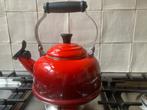 Bouilloire Le Creuset 1,6 L, rouge cerise, Maison & Meubles, Enlèvement, Comme neuf