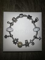 Pandora armband met bedels 19cm, Handtassen en Accessoires, Armbanden, Gebruikt, Ophalen of Verzenden, Met strass, Zilver