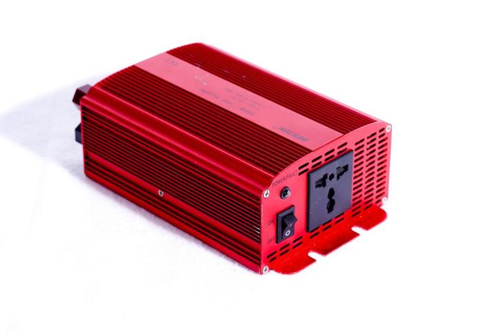 Convertisseur BESTEK MRI6013 – 600 W 12 V vers 230 V, Autos : Divers, Autos divers Autre, Enlèvement ou Envoi