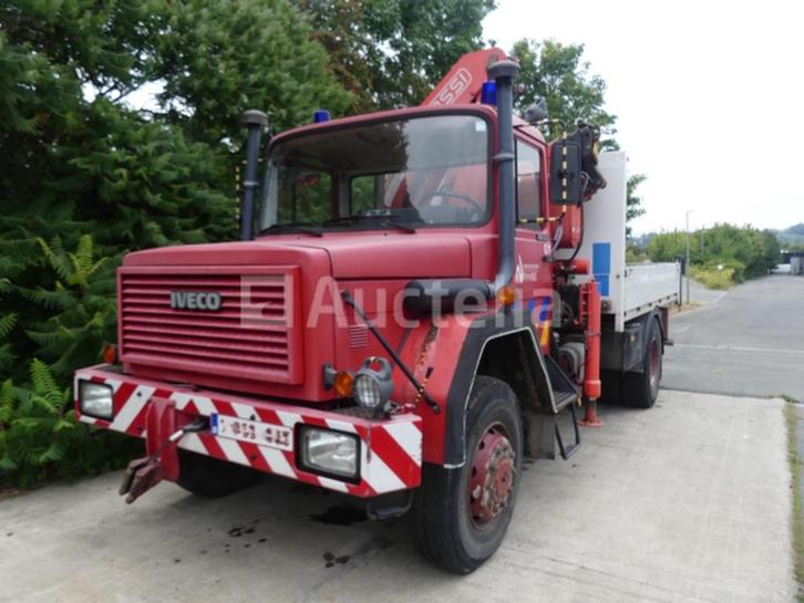 REF:G11 - Camion benne avec grue Iveco 170.23ANW (1993-56.15, Autos, Camions, Entreprise, Achat, Iveco, Autres carburants, TVA déductible