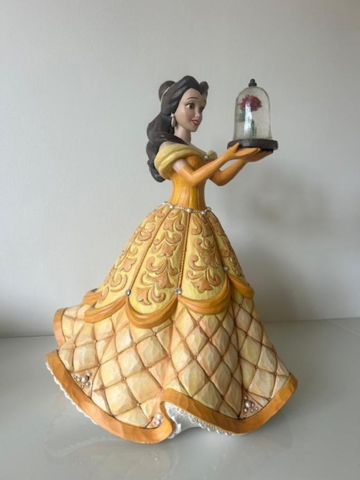 Disney Traditions: Belle - A rare rose, Verzamelen, Beelden en Beeldjes, Nieuw, Fantasy, Ophalen
