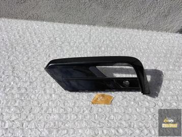 VW TIGUAN II BUMPER GRILLE LINKS R-LINE beschikbaar voor biedingen