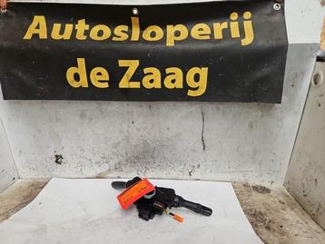 Combischakelaar Stuurkolom van een Toyota Aygo beschikbaar voor biedingen
