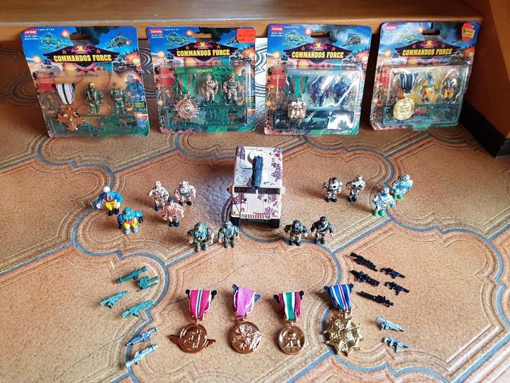 Lansay Commandos Force Set Figurines + Véhicule Vintage, Enfants & Bébés, Jouets | Figurines, Comme neuf, Enlèvement ou Envoi