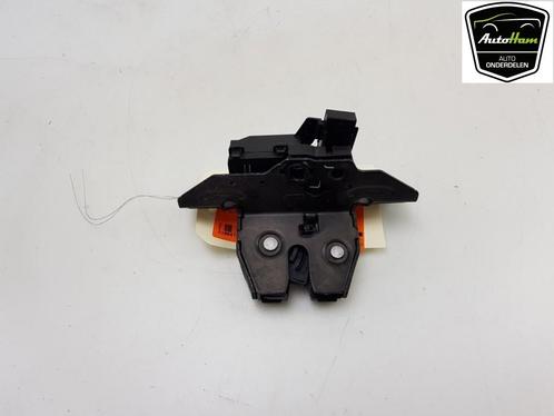 SLOTVANGER ACHTERKLEP Opel Karl (01-2015/03-2019), Auto-onderdelen, Carrosserie, Opel, Gebruikt