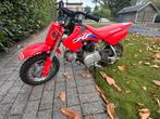 Honda CRF 50cc, Fietsen en Brommers, Minibikes, Midibikes en Pitbikes, Ophalen, Zo goed als nieuw