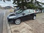 Ford Fiesta 1.0i Ecoboost 1st eig Zeer propere staat!, Auto's, Voorwielaandrijving, Stof, Parkeersensor, Zwart