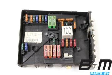 Zekeringskast in motorruimte VW Golf 5 Var/ Jetta 1K0937125A beschikbaar voor biedingen