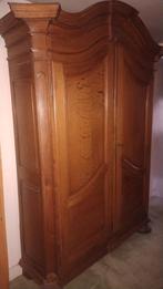 Kast vol hout, Ophalen