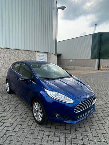 Ford Fiesta Titanium 101PK 1J garantie disponible aux enchères