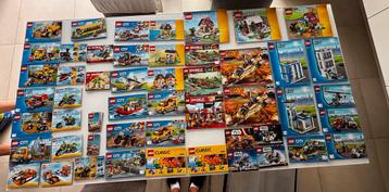 Legos (8kg+ plaques) avec tous les plans de montage, Enlèvement, Comme neuf