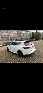 Super Seat leon stage 145cv 1.2 turbo essence, Auto's, Leon, Bedrijf, Handgeschakeld, Te koop