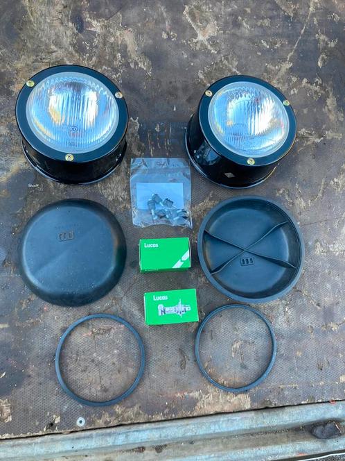 Deutz koplampen set 06 serie, Zakelijke goederen, Machines en Bouw | Onderdelen, Ophalen