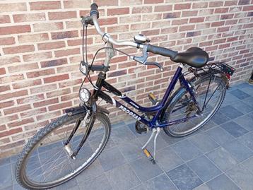 Damesfiets  beschikbaar voor biedingen