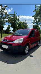 Citroen berlingo, Autos, Citroën, Rouge, Achat, Attache-remorque, Boîte manuelle