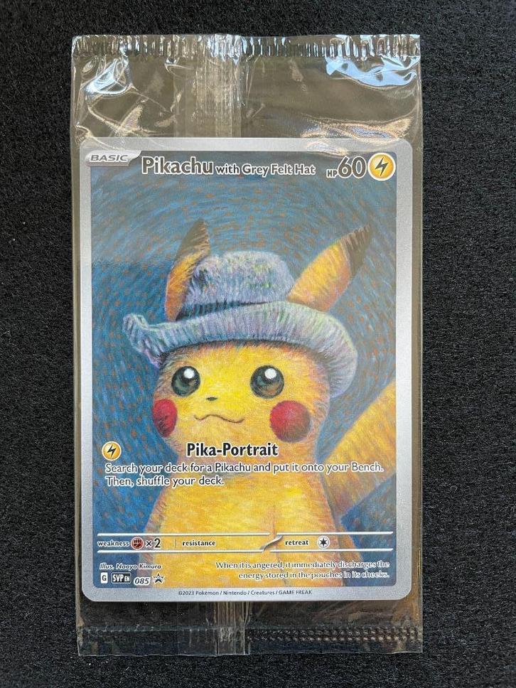1x Pikachu with Grey Felt Hat (SVP 085) - van Gogh - Pokemon, Hobby en Vrije tijd, Verzamelkaartspellen | Pokémon, Nieuw, Losse kaart