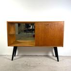 Televisiekastje met bar, Jiroutek, Vintage, Ophalen of Verzenden, Zo goed als nieuw, Minder dan 100 cm