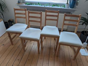 Eetkamerstoel LERHAMN beschikbaar voor biedingen