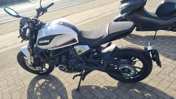 Moto Morini	6 1/2 STR		Nieuwe moto 44 of 34,5 Kw beschikbaar voor biedingen