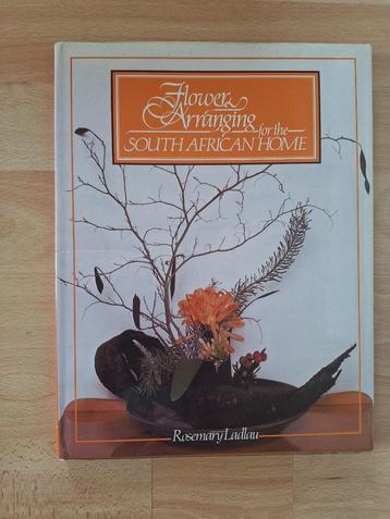 set van 7 boeken over bloemsierkunst beschikbaar voor biedingen