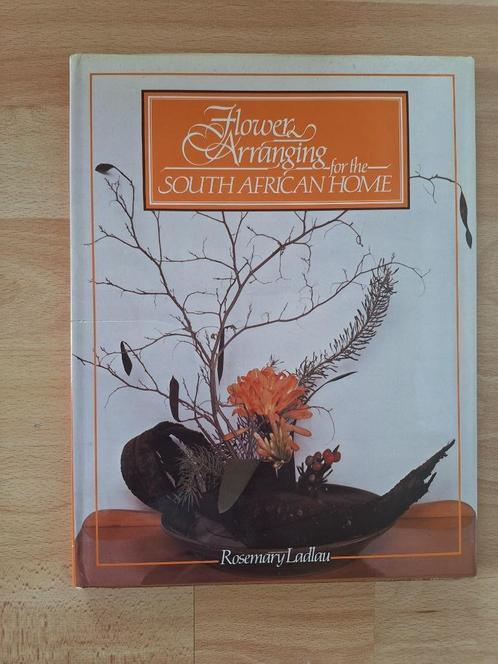 set van 7 boeken over bloemsierkunst, Boeken, Hobby en Vrije tijd, Gelezen, Overige onderwerpen, Ophalen