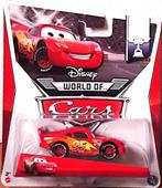 CARS Flash McQueen Piston Cup - Echelle 1/43, Ophalen of Verzenden, Nieuw