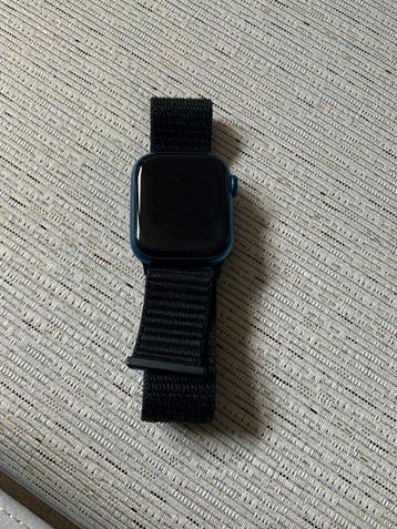 Apple watch series 7 nieuwstaat beschikbaar voor biedingen
