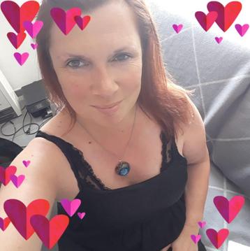 Massage - Reiki-behandeling - Tarot of Marseille-sessie beschikbaar voor biedingen