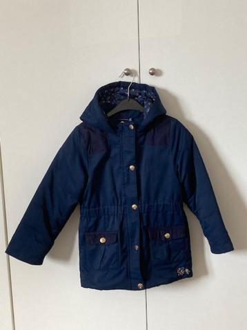 Kinderkleding beschikbaar voor biedingen