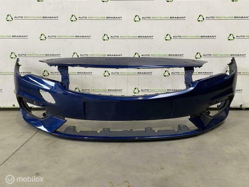 Voorbumper Opel Astra K G4B NAUTIC BLAUW ORIGINEEL 39130492, Auto-onderdelen, Carrosserie, Bumper, Opel, Voor, Gebruikt, Ophalen of Verzenden