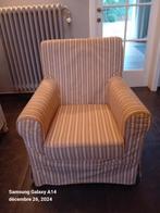 2 mooie en comfortabele zetels in een beige gestreepte stof., Huis en Inrichting, Fauteuils, Ophalen, Gebruikt, Klassiek, 75 tot 100 cm