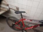 Vend vélo de marque scott, Gebruikt