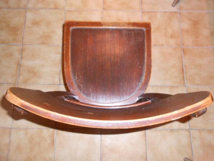 ZEER OUDE  CAFE STOELEN 1932, Antiek en Kunst, Antiek | Meubels | Stoelen en Sofa's, Ophalen