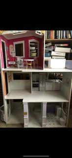 Maison de poupee Rainbow high en bon etat, Ophalen, Zo goed als nieuw