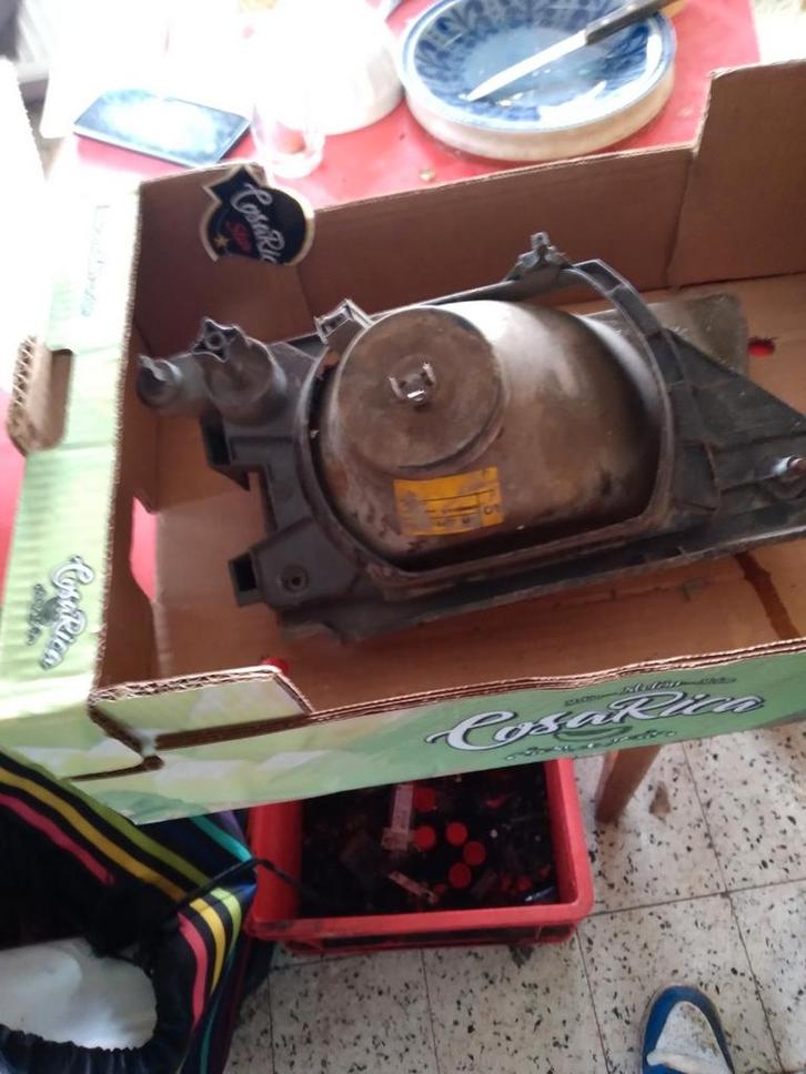 Phare droit Opel Kadett E, Autos : Pièces & Accessoires, Éclairage, Opel, Enlèvement ou Envoi