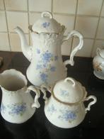 Deel van een servies in porselein. KPM., Antiek en Kunst, Antiek | Servies los, Ophalen