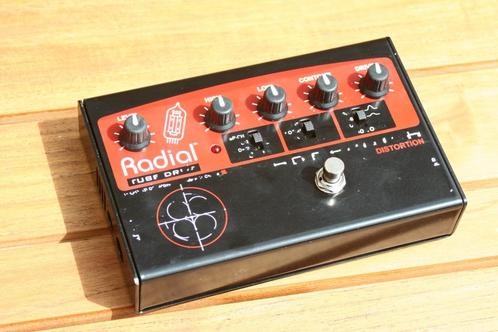RADIAL HOT BRITISH - vervormingspedaal, Muziek en Instrumenten, Effecten, Ophalen
