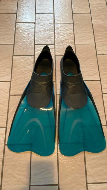 Subea zwemvliezen blauw maat 40-41 beschikbaar voor biedingen