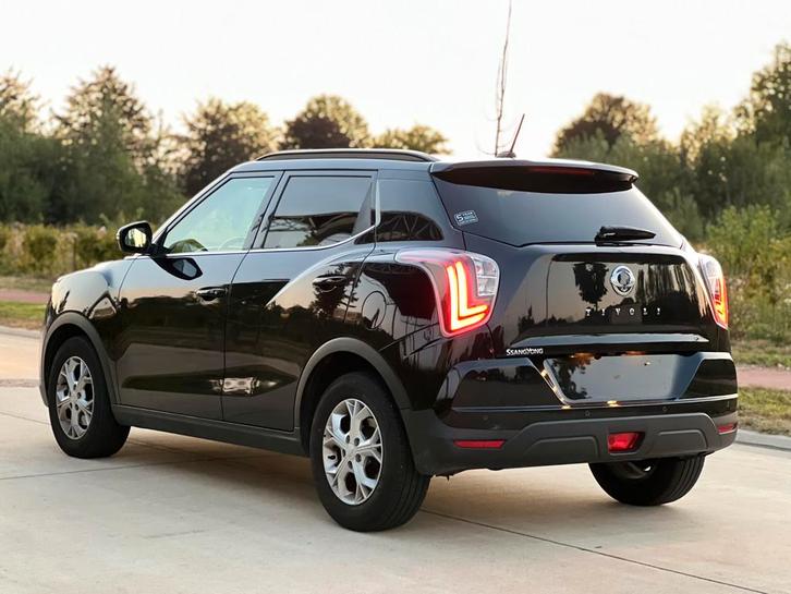 SsangYong Tivoli 1,5 benzine GEKEURD vvk, AUTOMAAT, FULL OPT, Auto's, SsangYong, Bedrijf, Tivoli, Bluetooth, Benzine, Euro 6, SUV of Terreinwagen