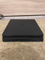 Playstation 4 slim (1 TB) + 1 controller, Games en Spelcomputers, Ophalen, Met games, Zo goed als nieuw, 1 TB
