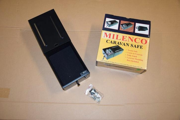Nouveau cofre-fort Milenco avec cles - Placement possible, Caravanes & Camping, Camping-car Accessoires, Neuf, Enlèvement