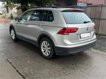 VW Tiguan - 2.0TDI - 2016 - 196 dkm - 1ère prop. - propre disponible aux enchères