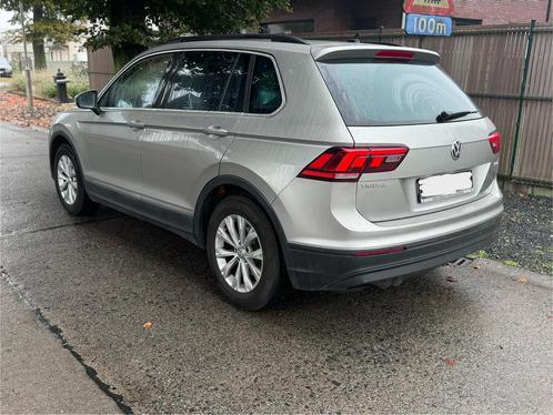 VW Tiguan - 2.0TDI - 2016 - 196 dkm - 1ère prop. - propre, Autos, Volkswagen, Entreprise, Achat, Tiguan, Bluetooth, Diesel, Euro 6